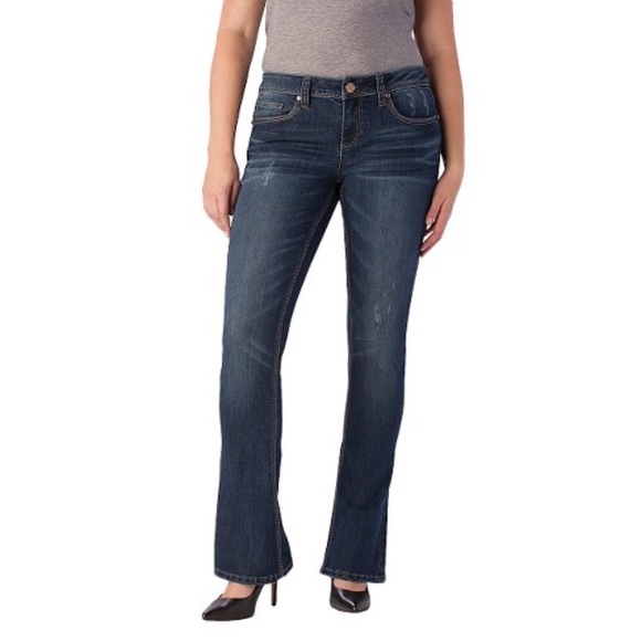 Seven7 Denim - ⭐️HP ⭐️ SEVEN7 BOOT CUT JEANS